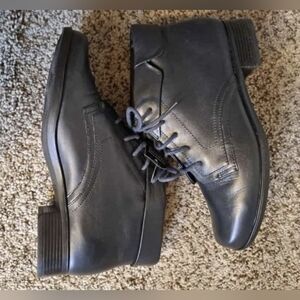 Women's Liz Baker Kelly II Navy Blue Ankle Boots Size 6D (Wide)